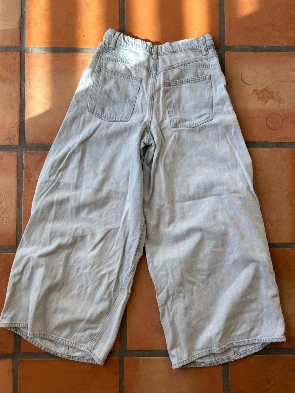Free People We The Free Westward Demi Jeans in Fade Into You wide leg barrel - Picture 6 of 7